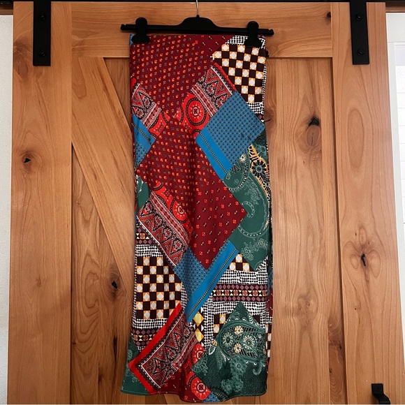 Urban Outfitters Patchwork Print Midi Skirt with slit, like new, size XS, silk - Picture 2 of 8